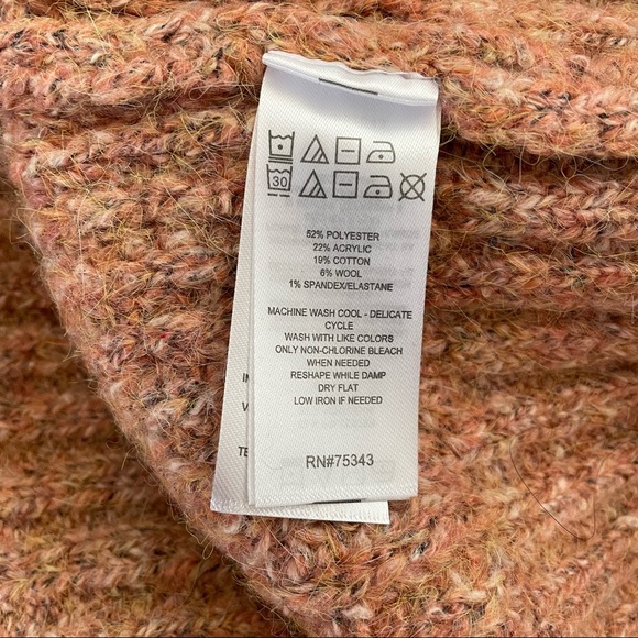 NWT Sincerely Jules Sweater - Picture 6 of 7